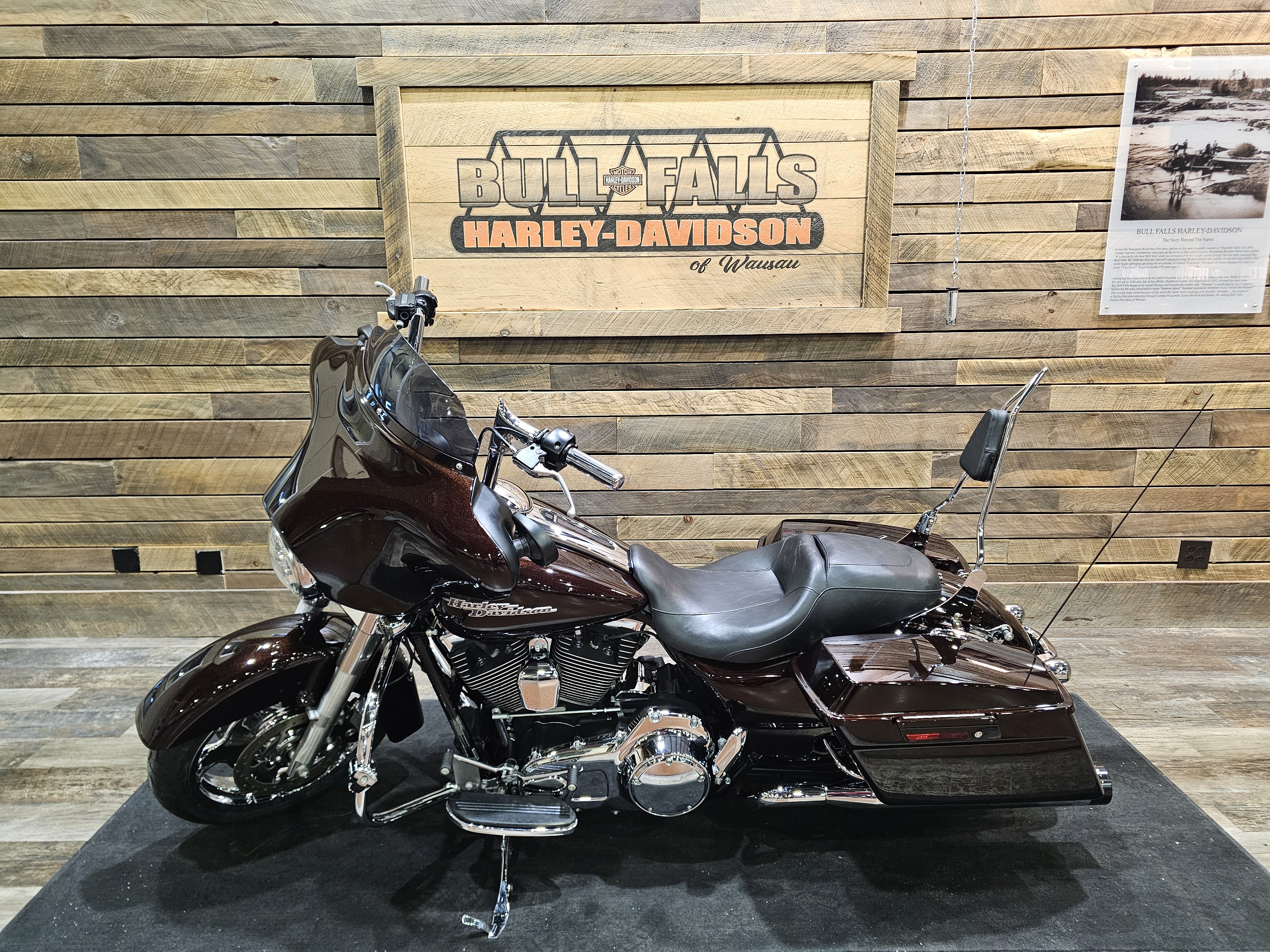 2011 Harley-Davidson Street Glide Base at Bull Falls Harley-Davidson