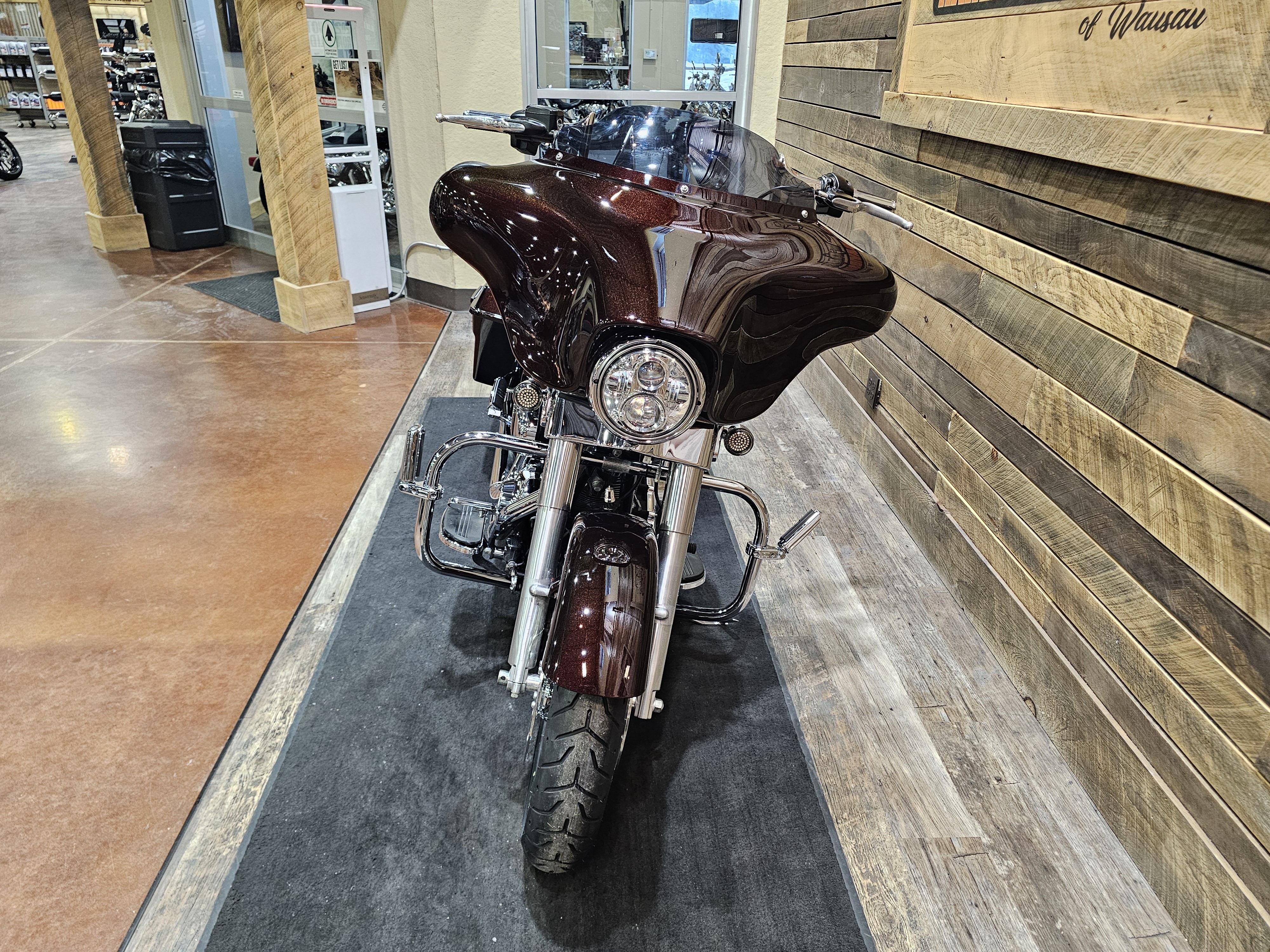 2011 Harley-Davidson Street Glide Base at Bull Falls Harley-Davidson