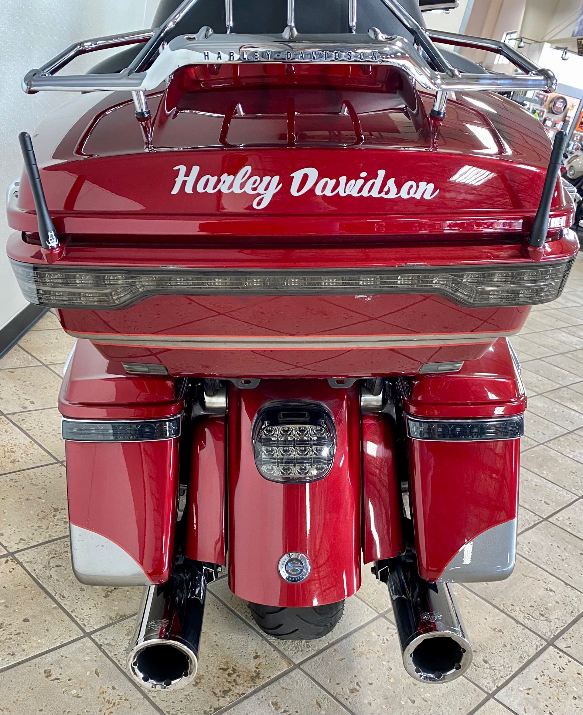 2016 Harley-Davidson Road Glide CVO Ultra at Destination Harley-Davidson®, Tacoma, WA 98424