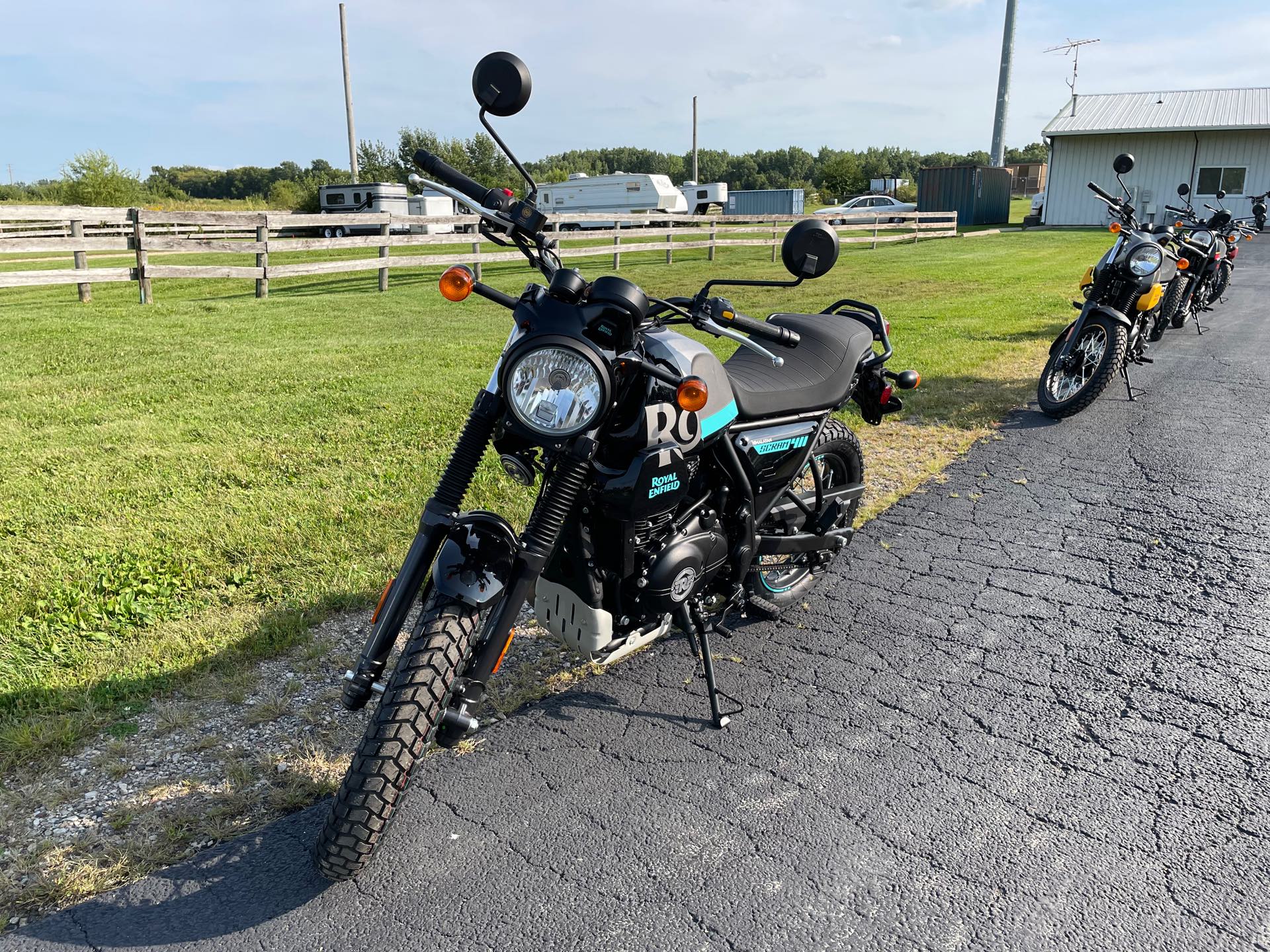 2023 Royal Enfield Scram 411 at Randy's Cycle