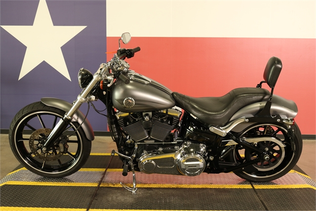 2016 Harley-Davidson Softail Breakout at Texas Harley