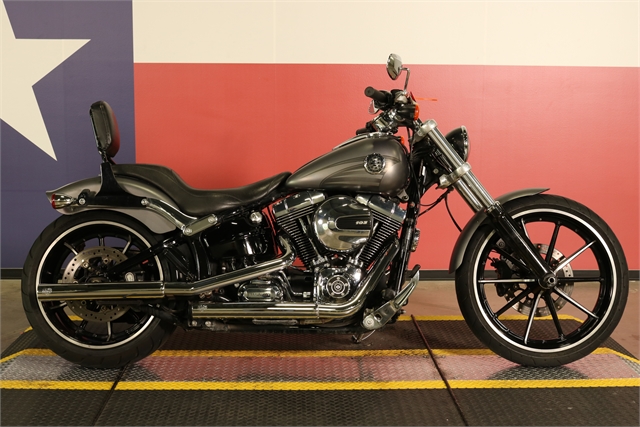 2016 Harley-Davidson Softail Breakout at Texas Harley