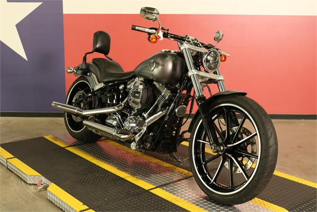 2016 Harley-Davidson Softail Breakout at Texas Harley