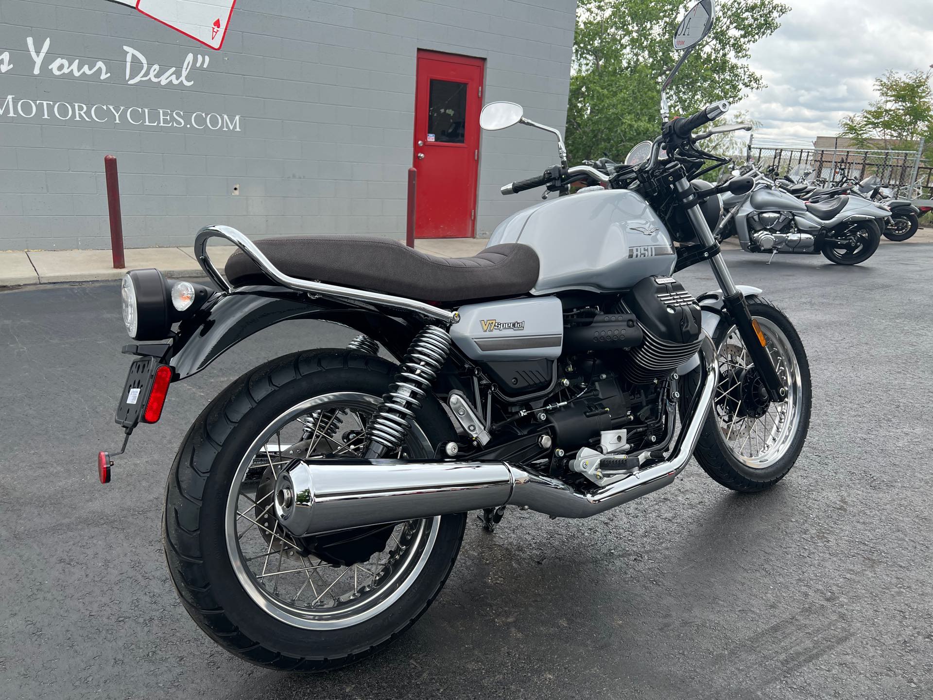 2022 Moto Guzzi V7 Special E5 at Aces Motorcycles - Fort Collins