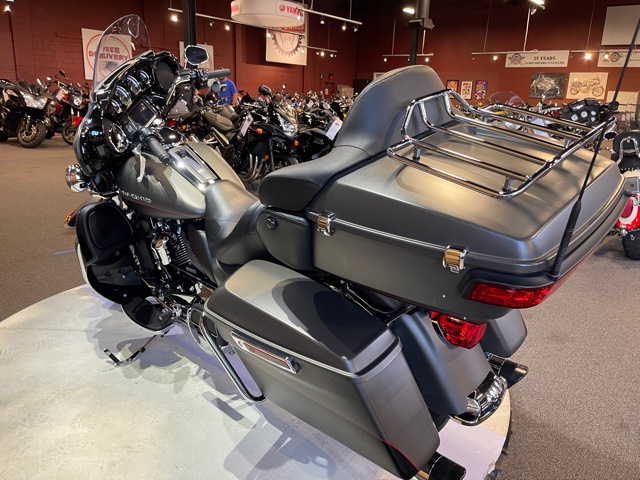 2018 Harley-Davidson Electra Glide Ultra Limited at Martin Moto