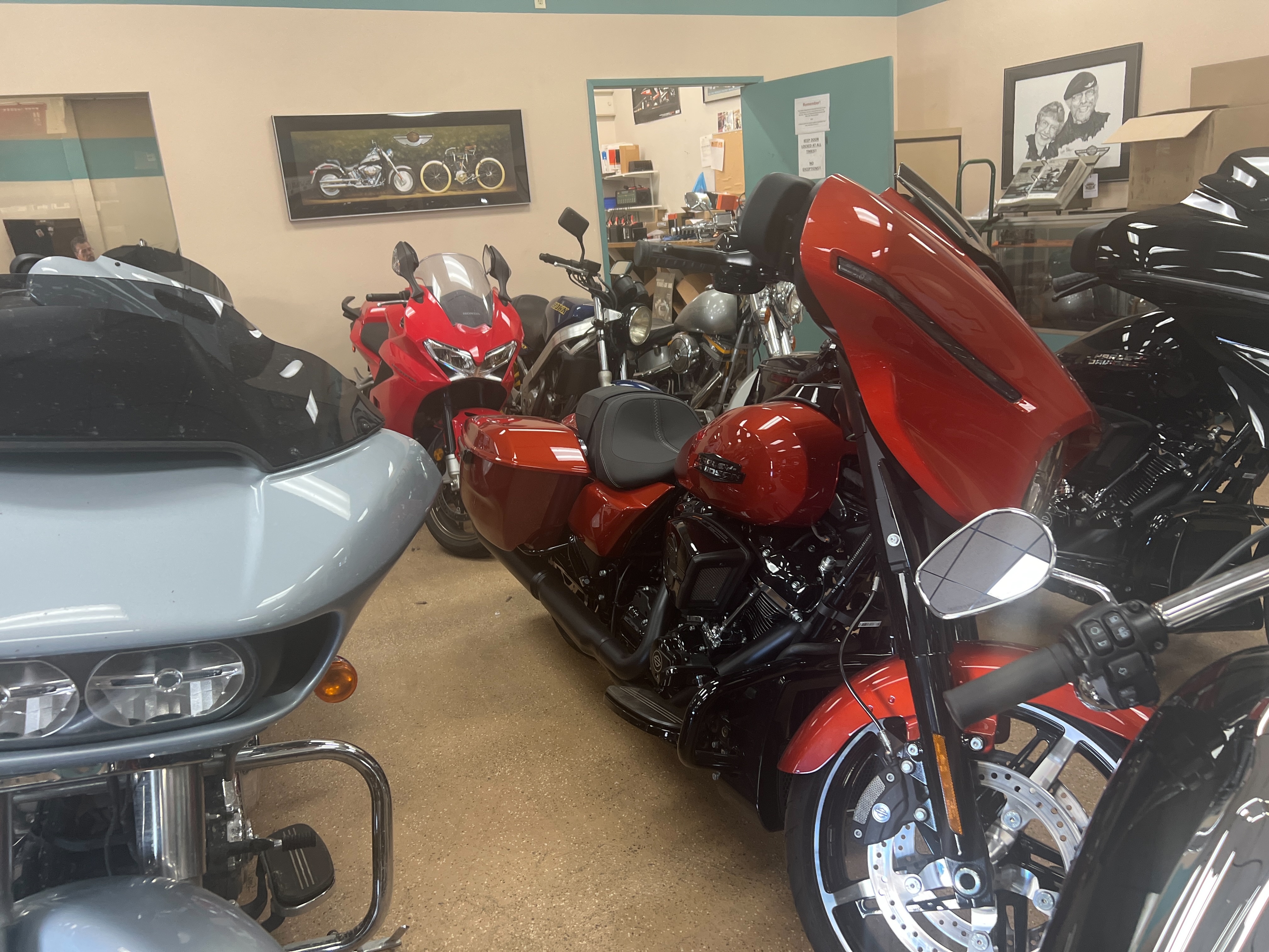 2024 Harley-Davidson Street Glide Base at Palm Springs Harley-Davidson®