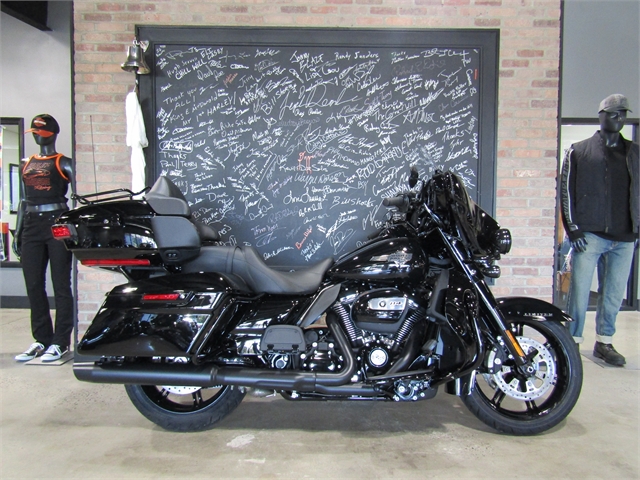 2023 Harley-Davidson Electra Glide Ultra Limited at Cox's Double Eagle Harley-Davidson