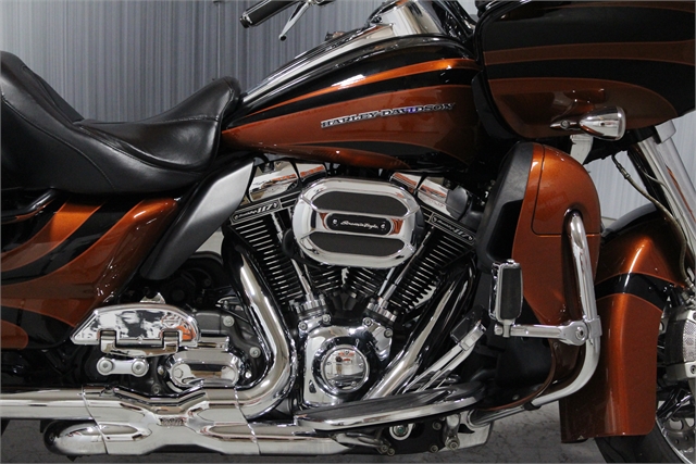 2015 Harley-Davidson Road Glide CVO Ultra at Suburban Motors Harley-Davidson