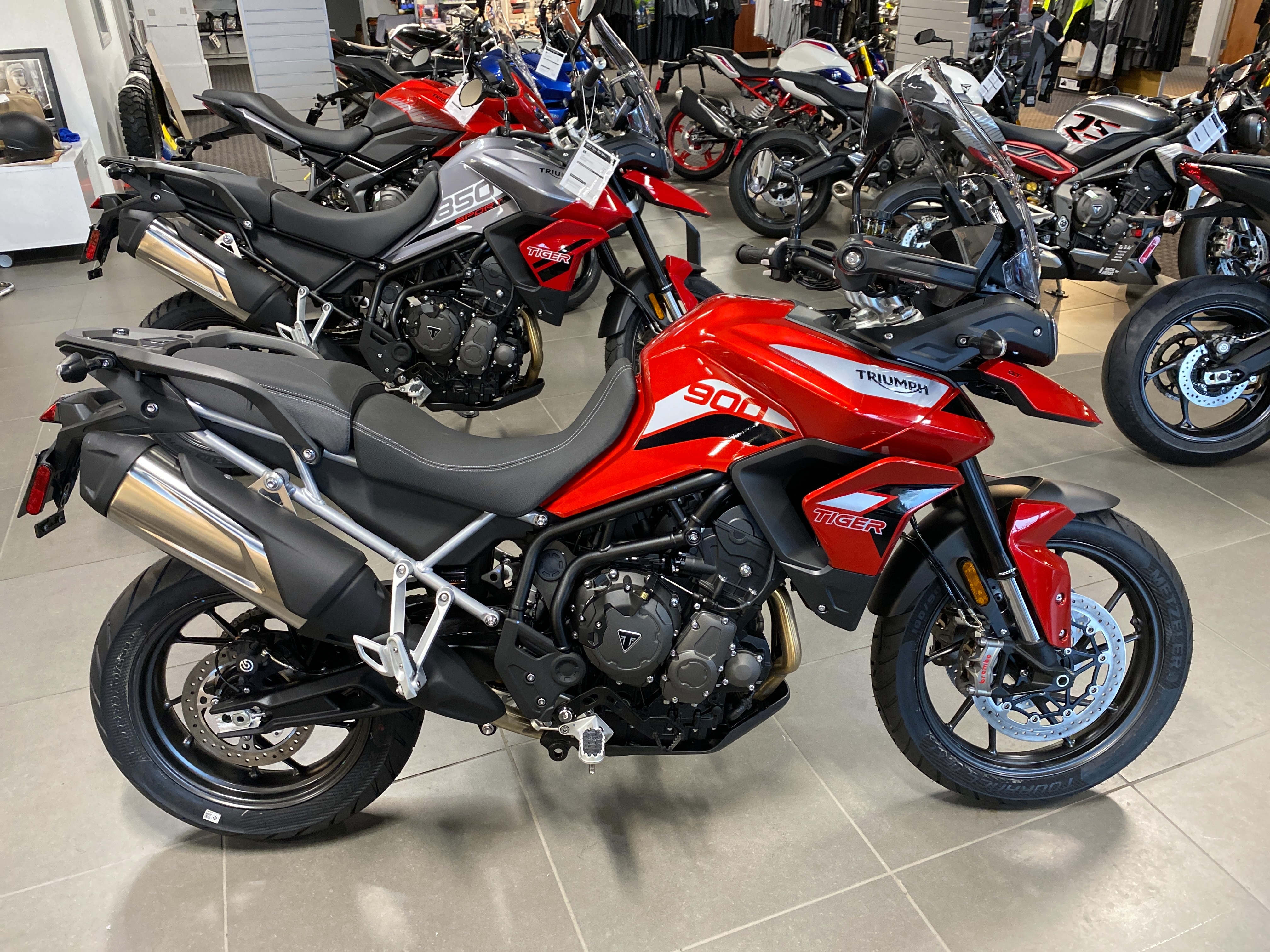2022 Triumph Tiger 900 GT Low at Frontline Eurosports
