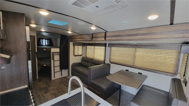 2020 CrossRoads Sunset Trail Super Lite SS272BH at Lee's Country RV