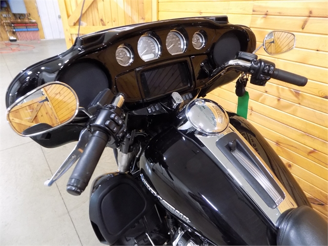 2019 Harley-Davidson Electra Glide Ultra Limited at St. Croix Harley-Davidson