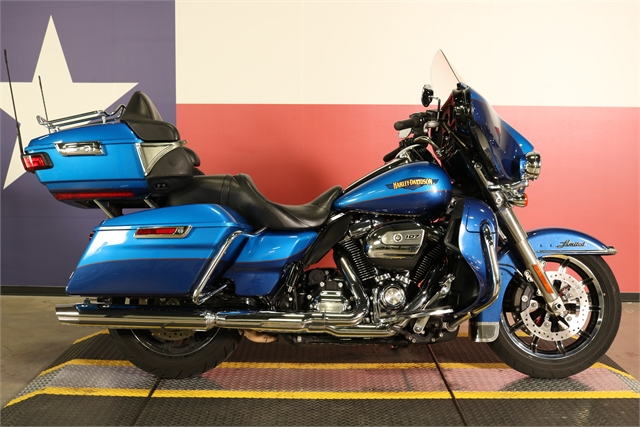 2017 Harley-Davidson Electra Glide Ultra Limited at Texas Harley