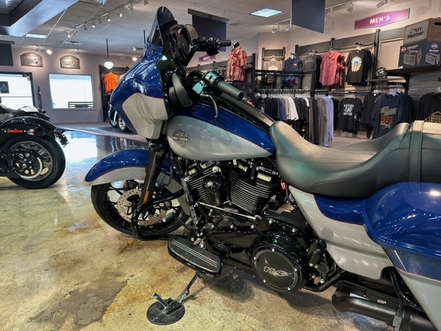 2023 Harley-Davidson Street Glide Special at Carlton Harley-Davidson®