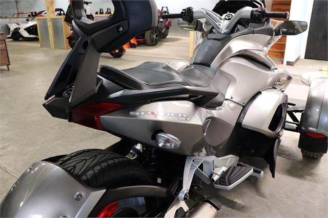 2013 Can-Am Spyder ST at Friendly Powersports Slidell
