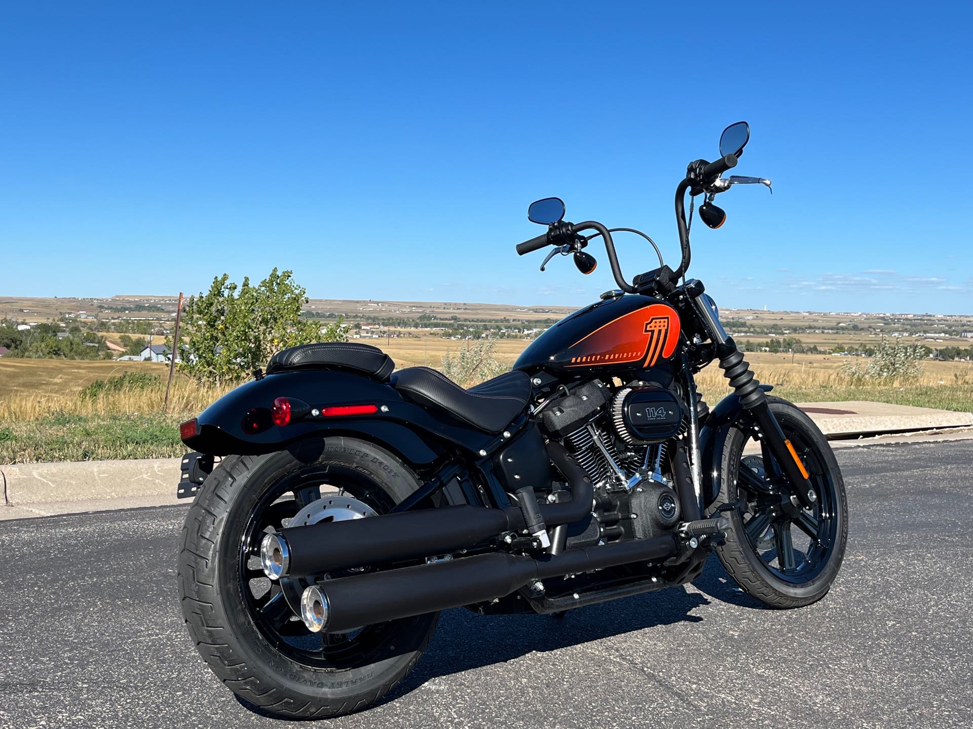 2022 Harley-Davidson Softail Street Bob 114 at Mount Rushmore Motorsports