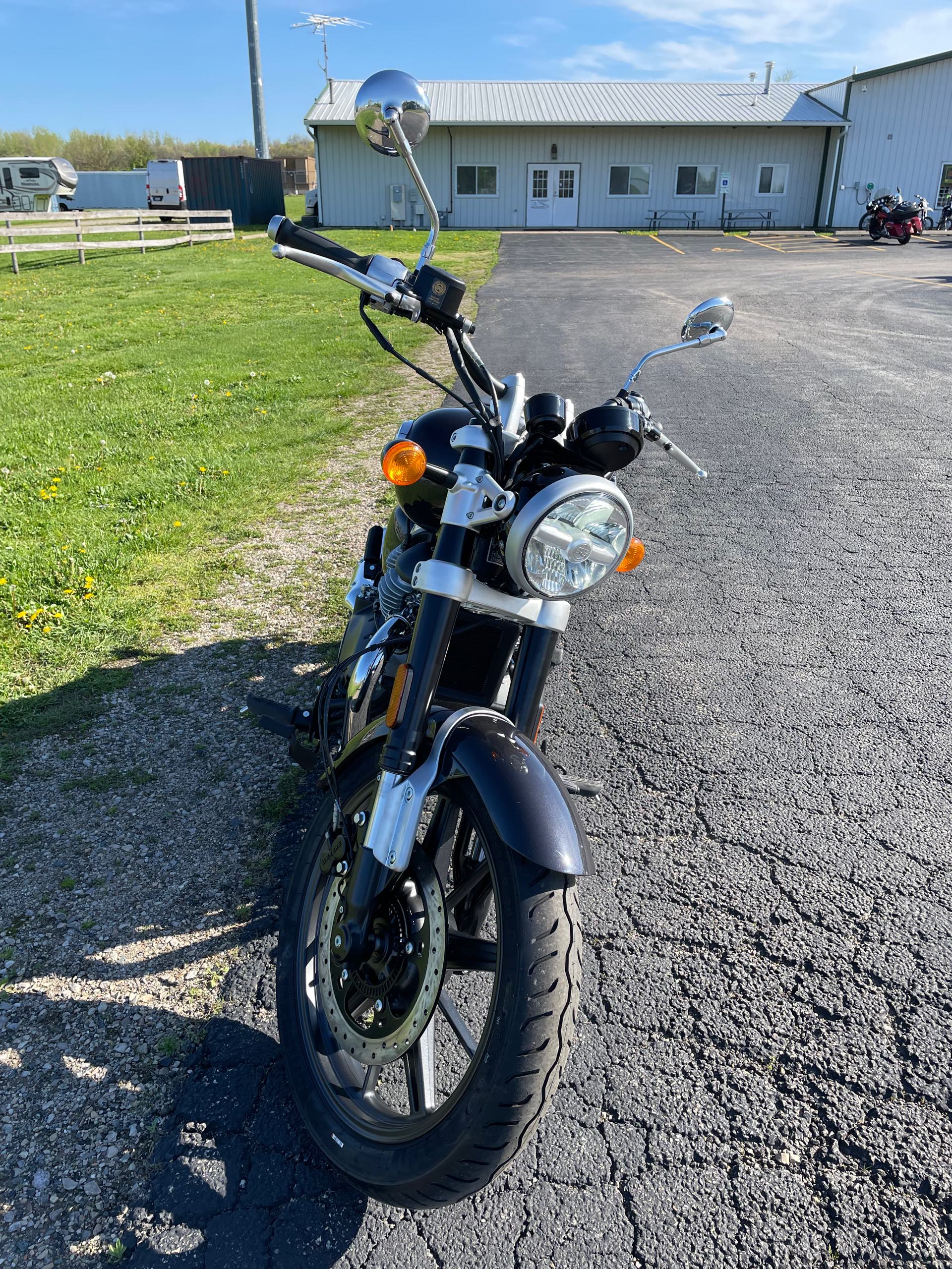 2024 Royal Enfield Super Meteor 650 at Randy's Cycle