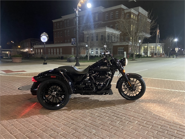 2024 Harley-Davidson Trike Freewheeler at MineShaft Harley-Davidson