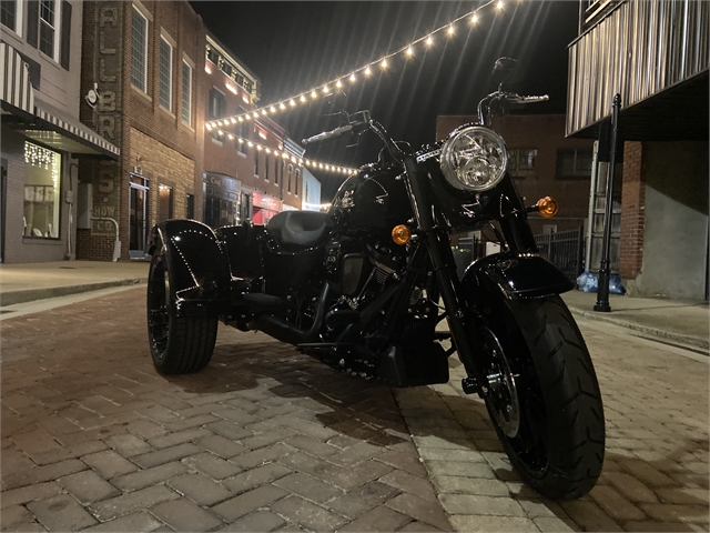 2024 Harley-Davidson Trike Freewheeler at MineShaft Harley-Davidson