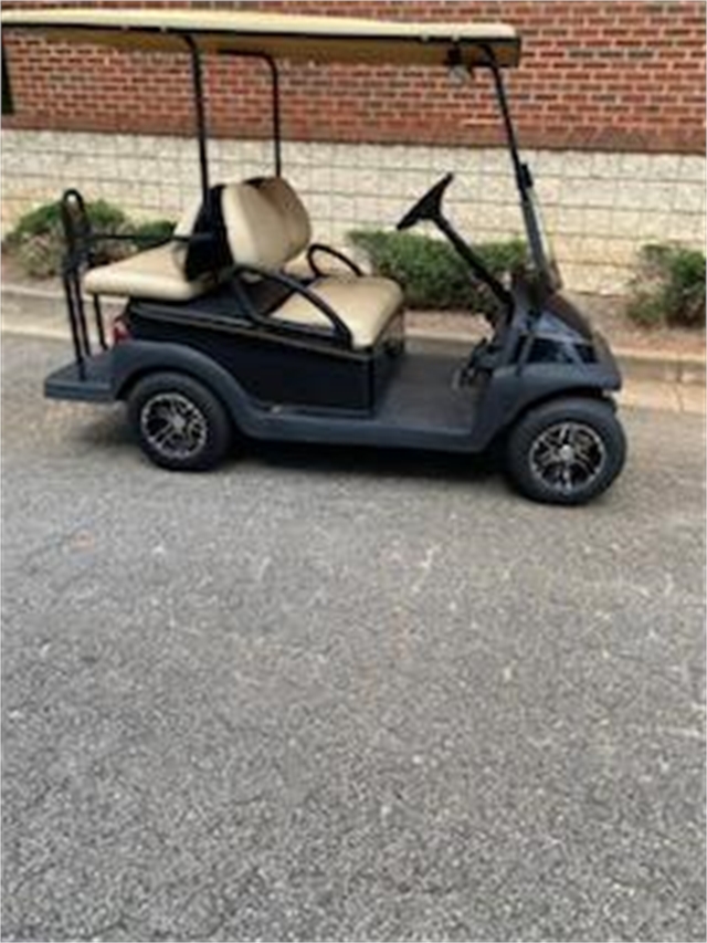 2005 Club Car Precedent at Bulldog Golf Cars