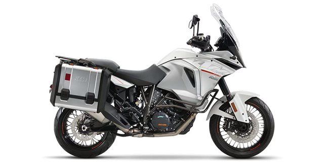 2016 KTM Super Adventure 1290 at Tampa Triumph, Tampa, FL 33614