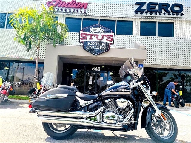 2018 Suzuki Boulevard C90T at Fort Lauderdale