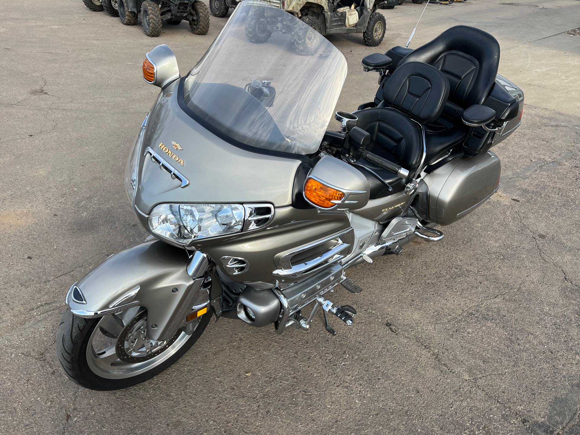 2002 HONDA GL1800 at Interlakes Sport Center