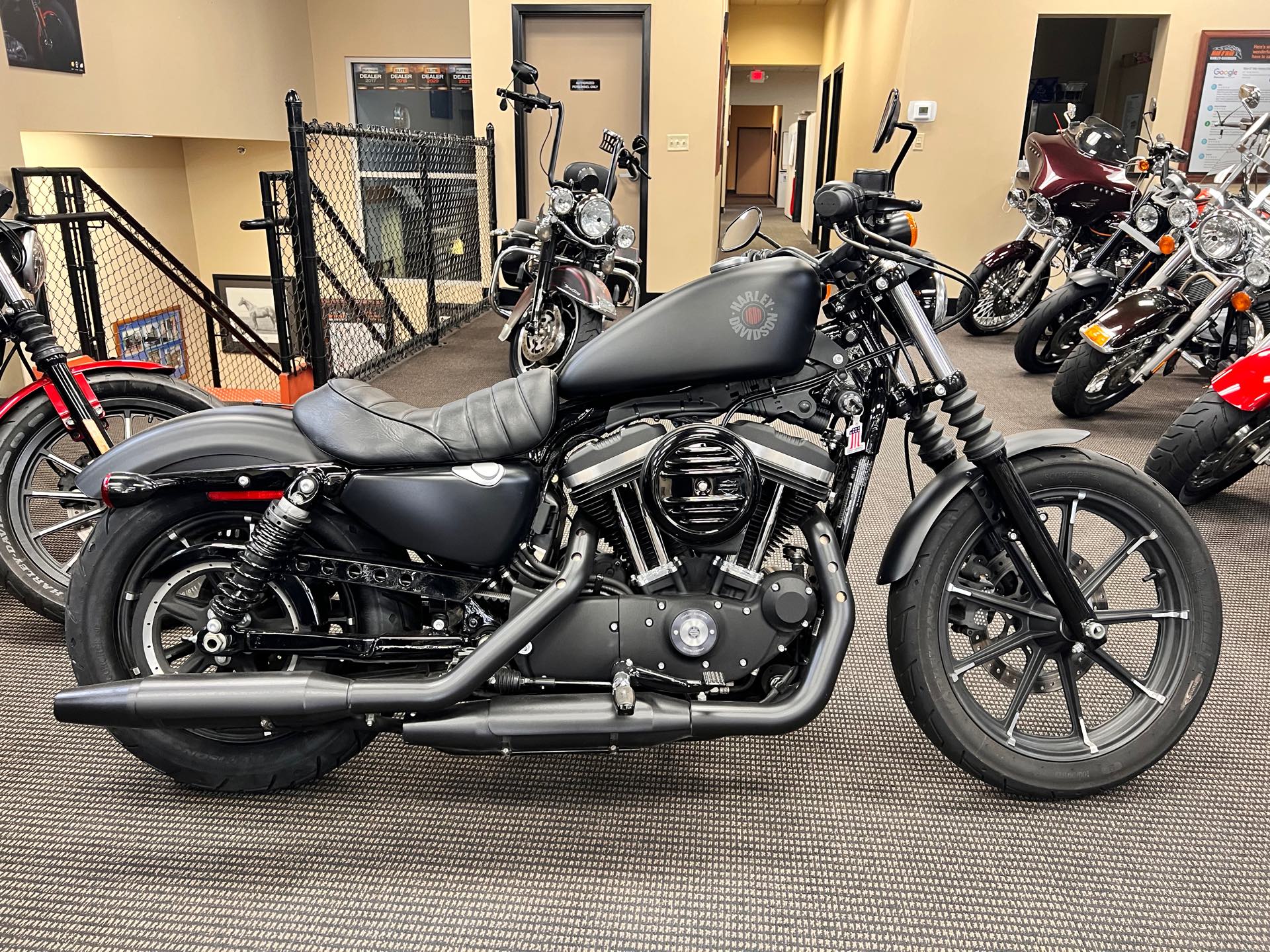 2022 Harley-Davidson Sportster Iron 883 at Man O'War Harley-Davidson®