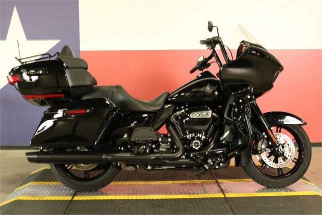 2023 Harley-Davidson Road Glide Limited at Texas Harley