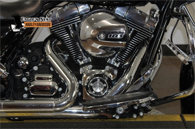 2014 Harley-Davidson Street Glide Base at Eagle's Nest Harley-Davidson