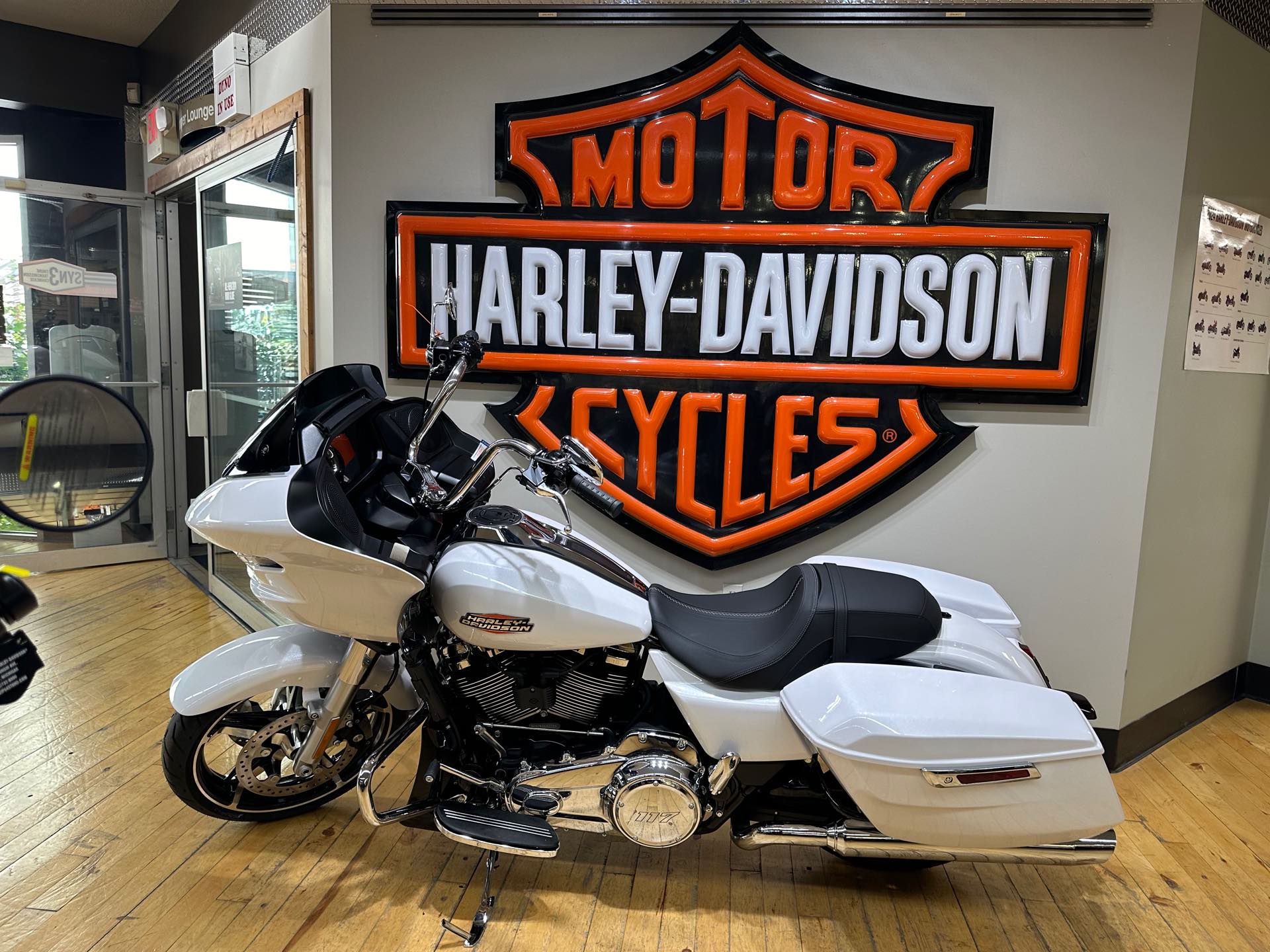 2024 Harley-Davidson FLTRX at Zips 45th Parallel Harley-Davidson