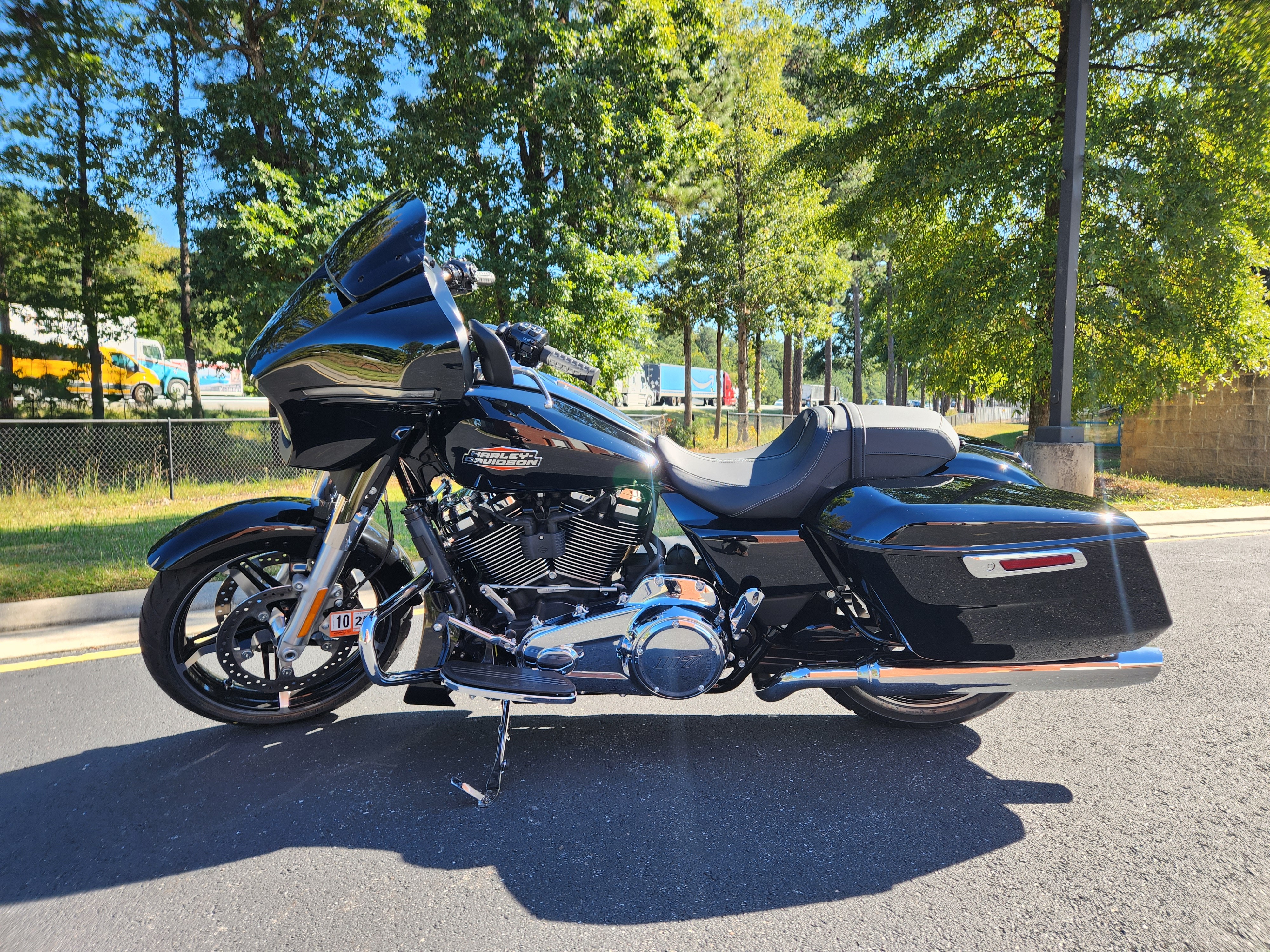 2024 Harley-Davidson Street Glide Base at Richmond Harley-Davidson