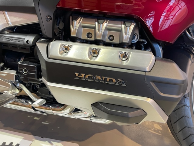 2018 Honda Gold Wing Tour DCT at Martin Moto