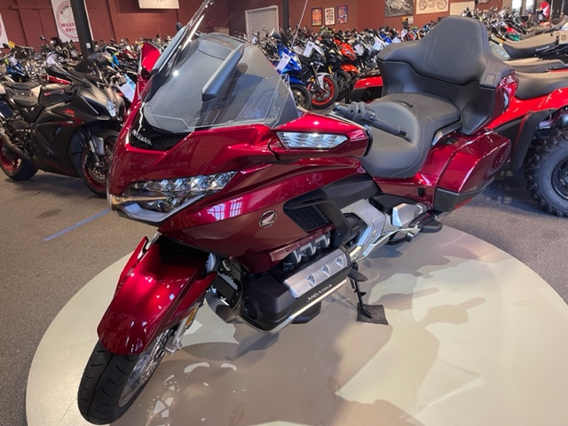 2018 Honda Gold Wing Tour DCT at Martin Moto