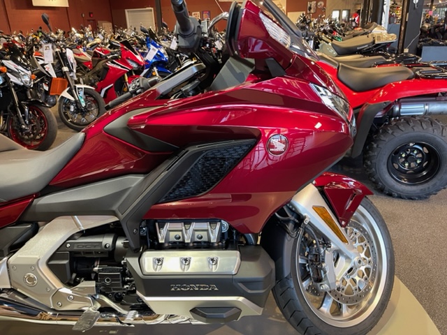 2018 Honda Gold Wing Tour DCT at Martin Moto