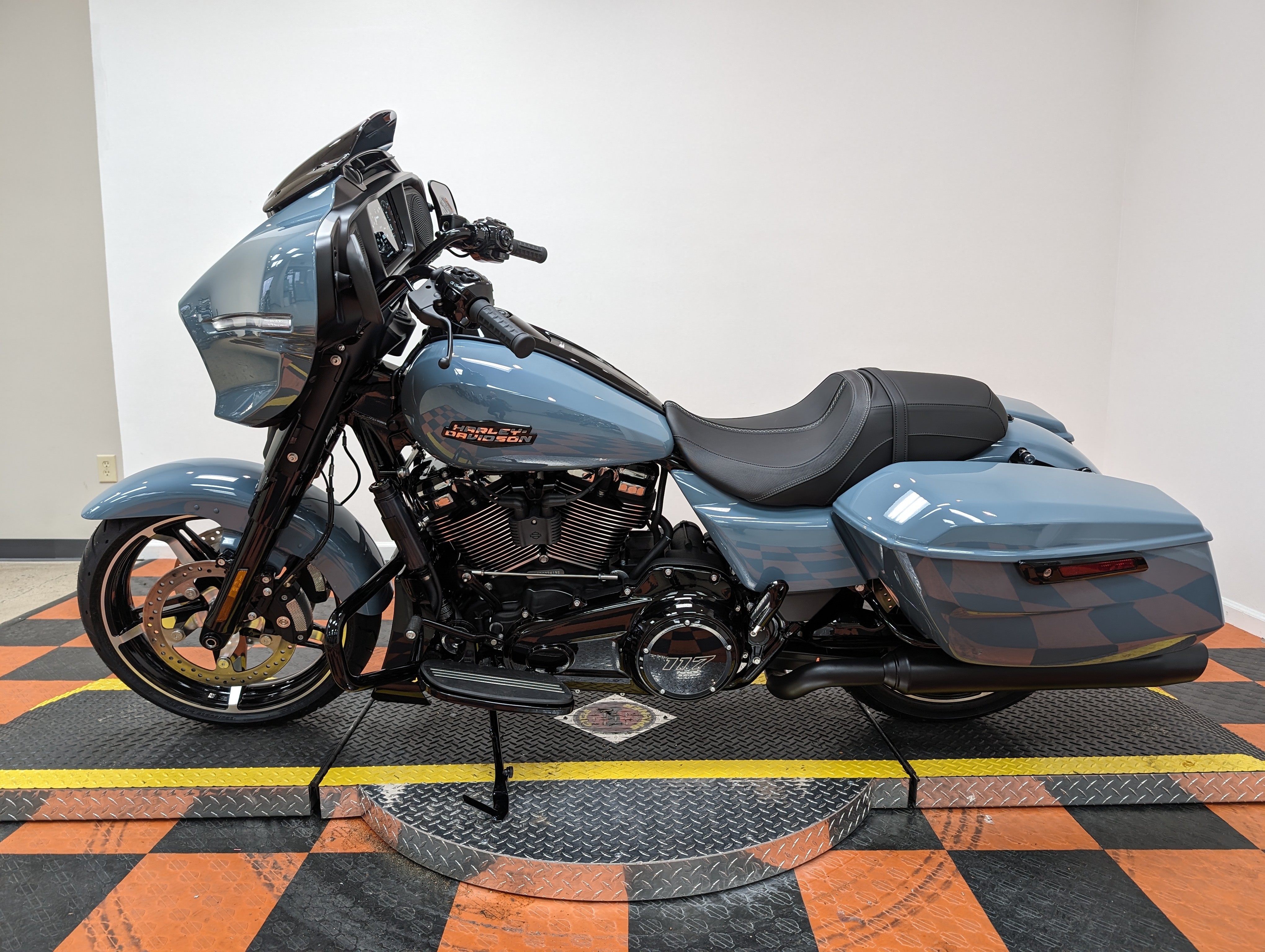 2024 Harley-Davidson Street Glide Base at Harley-Davidson of Indianapolis