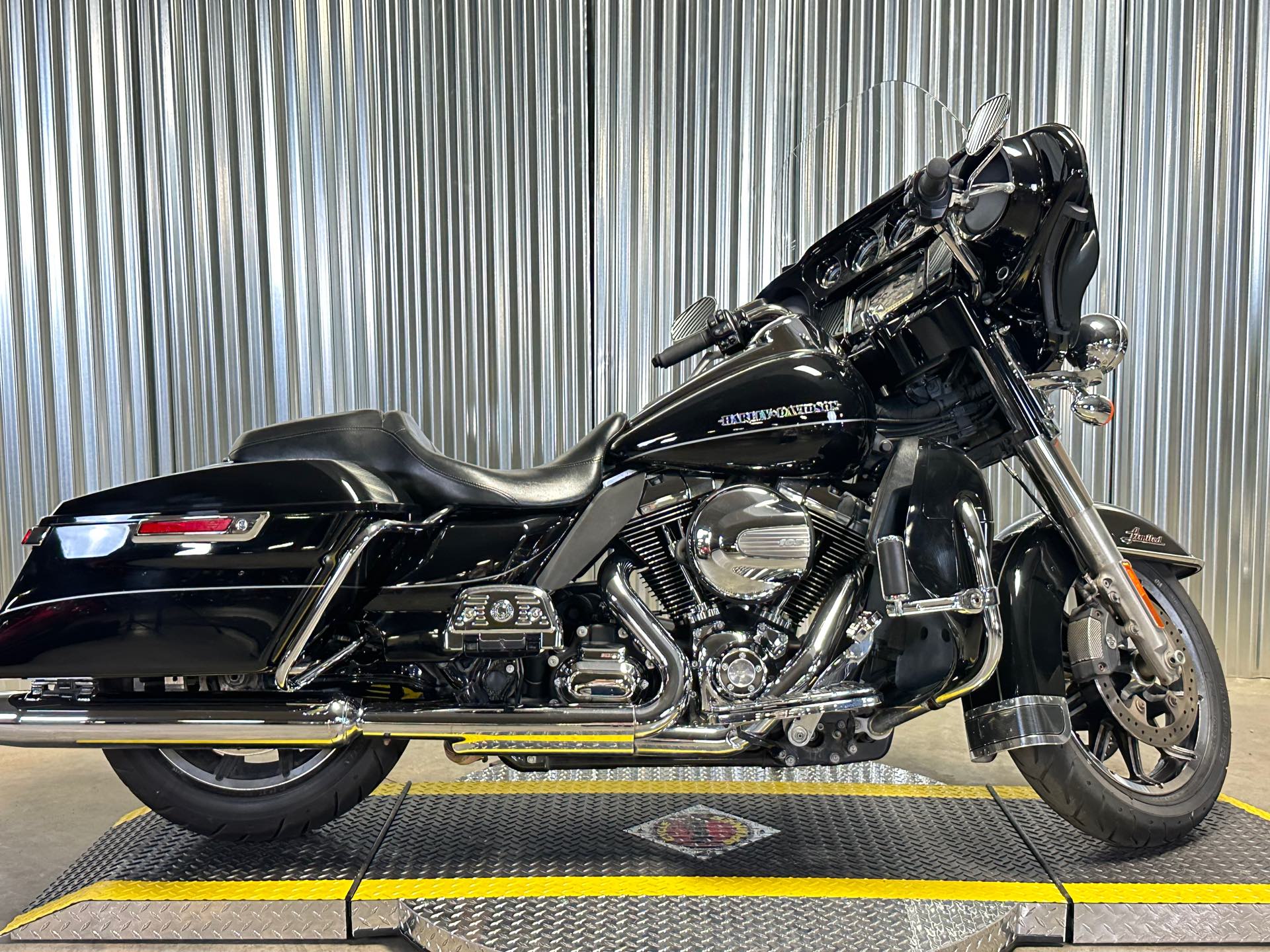 2014 Harley-Davidson Electra Glide Ultra Limited at Elk River Harley-Davidson