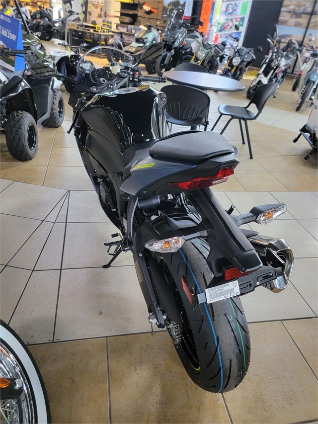 2023 Kawasaki Ninja ZX-6R Base at Sun Sports Cycle & Watercraft, Inc.