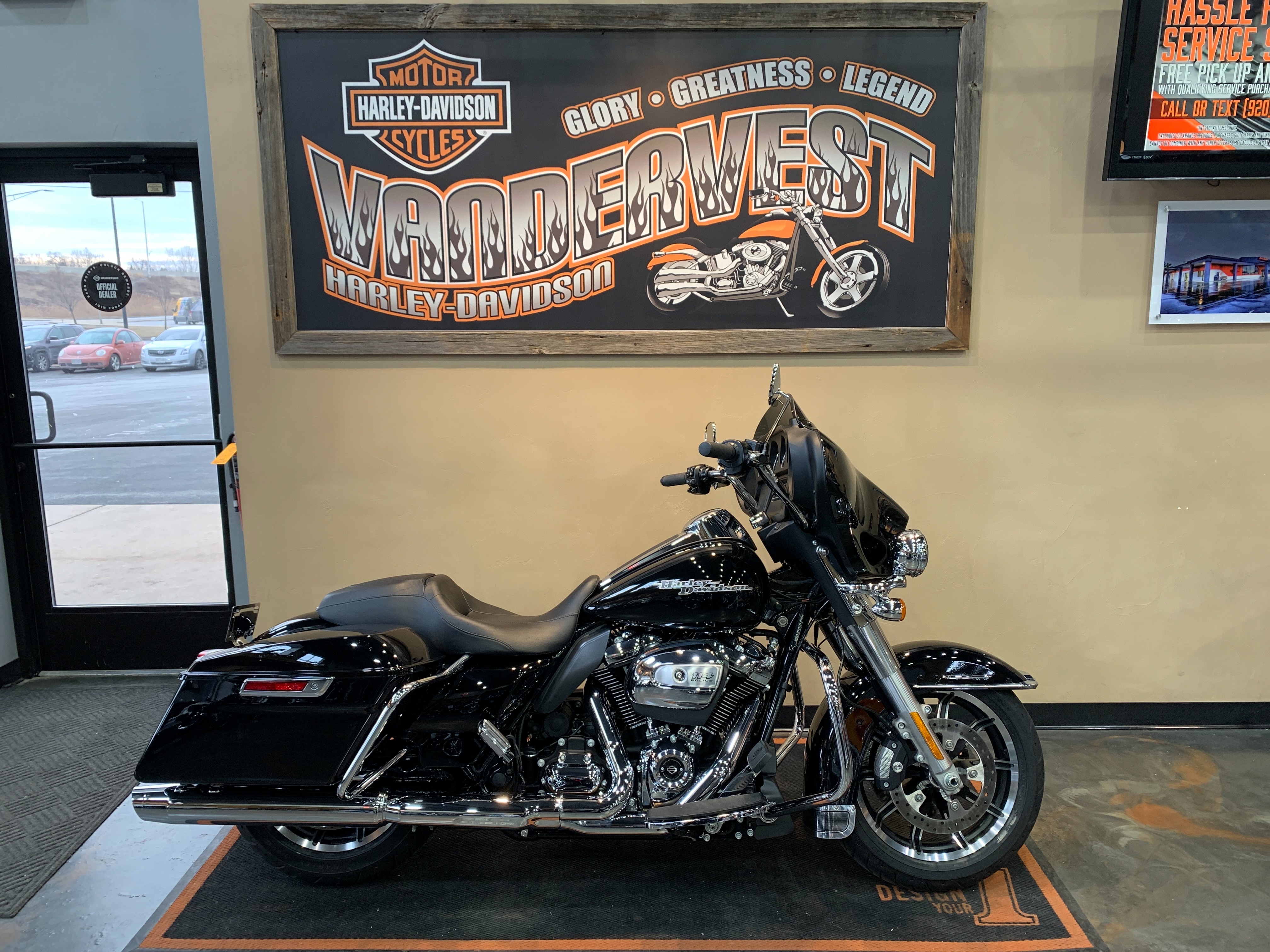 2023 Harley-Davidson Street Glide Base at Vandervest Harley-Davidson, Green Bay, WI 54303