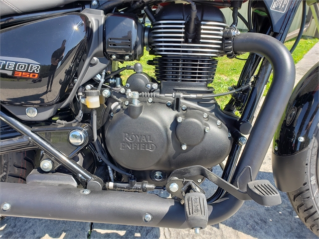 2022 Royal Enfield Meteor 350 at Classy Chassis & Cycles