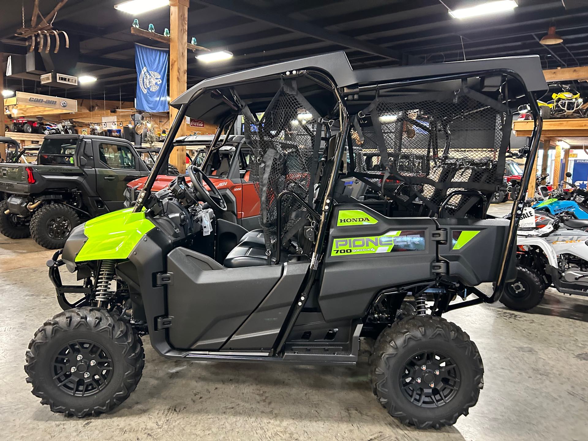 2024 HONDA SXS700M4DR Deluxe at ATV Zone, LLC