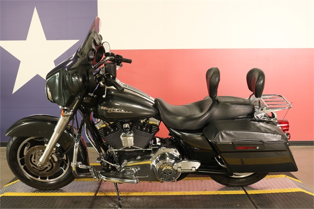 2007 Harley-Davidson Street Glide Base at Texas Harley