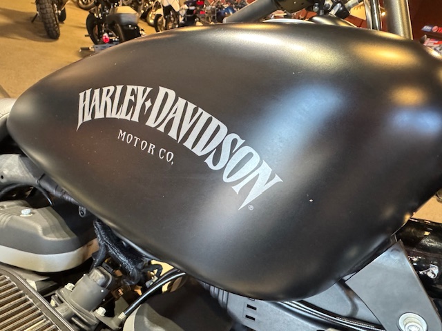 2012 Harley-Davidson Sportster Iron 883 at Martin Moto