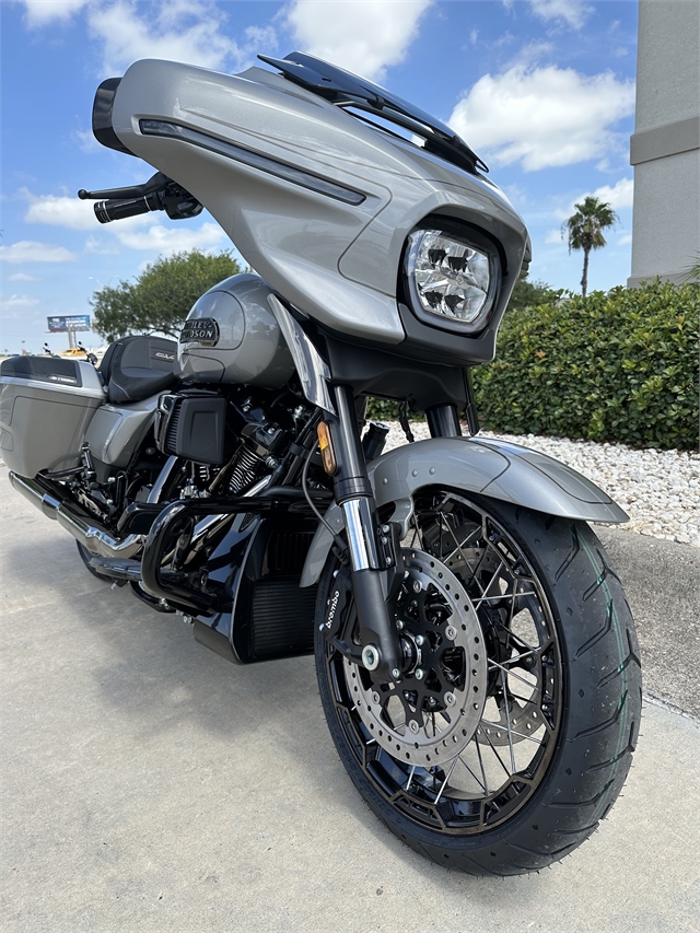 2023 Harley-Davidson Street Glide CVO Street Glide at Corpus Christi Harley-Davidson