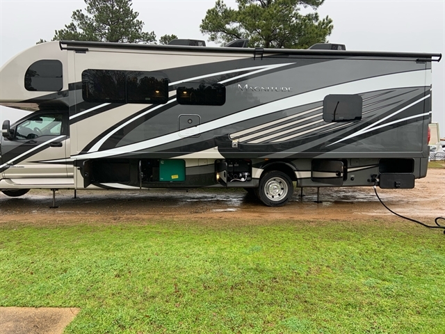 2020 Thor Motor Coach Magnitude Super C SV34 | Campers RV Center