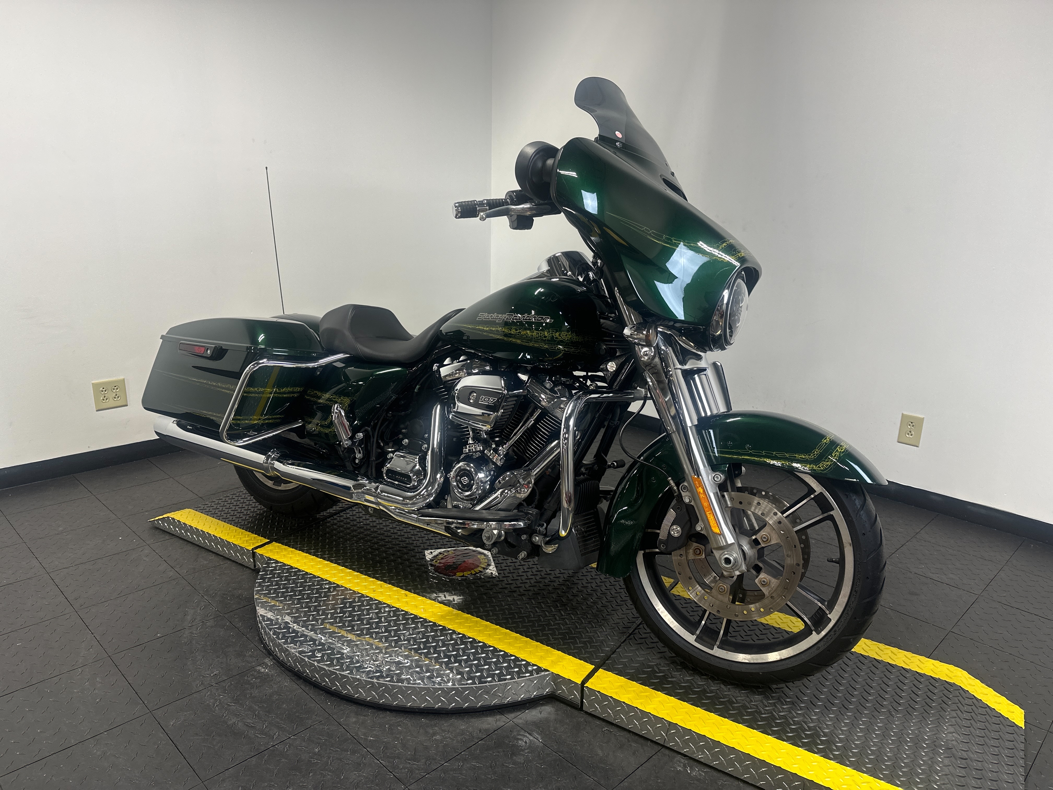 2019 Harley-Davidson Street Glide Base at Cannonball Harley-Davidson