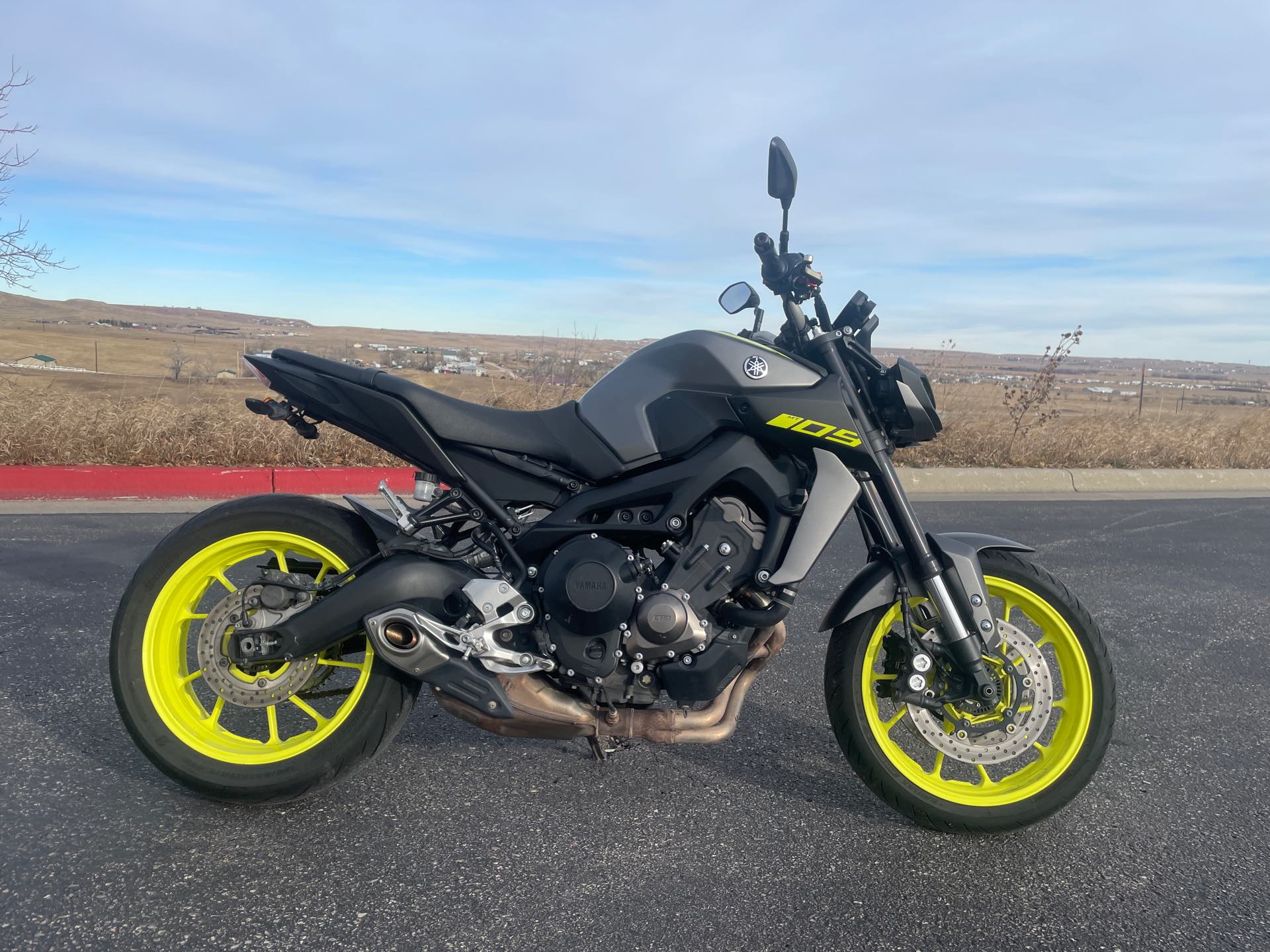 2018 Yamaha MT 09 at Mount Rushmore Motorsports