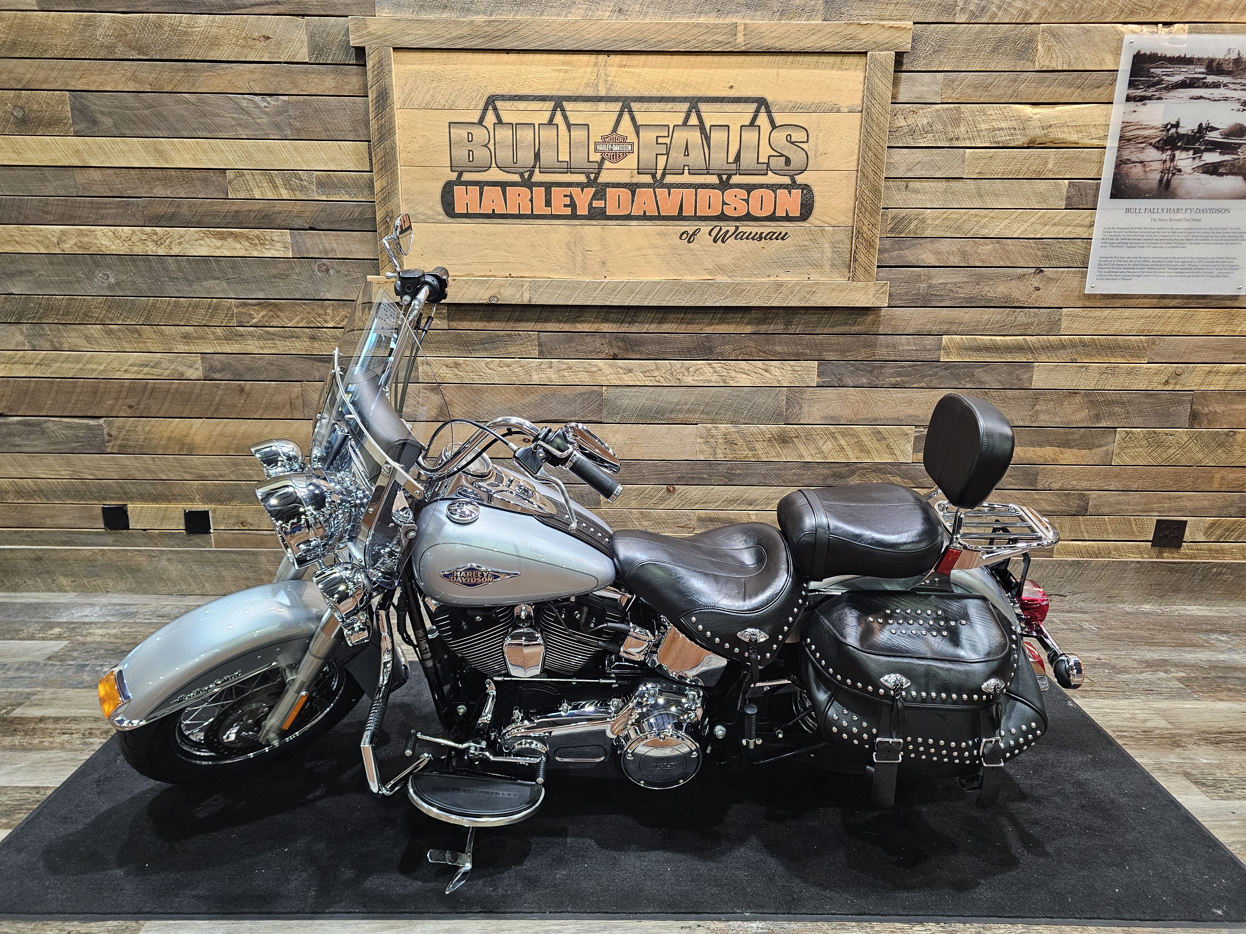 2015 Harley-Davidson Softail Heritage Softail Classic at Bull Falls Harley-Davidson