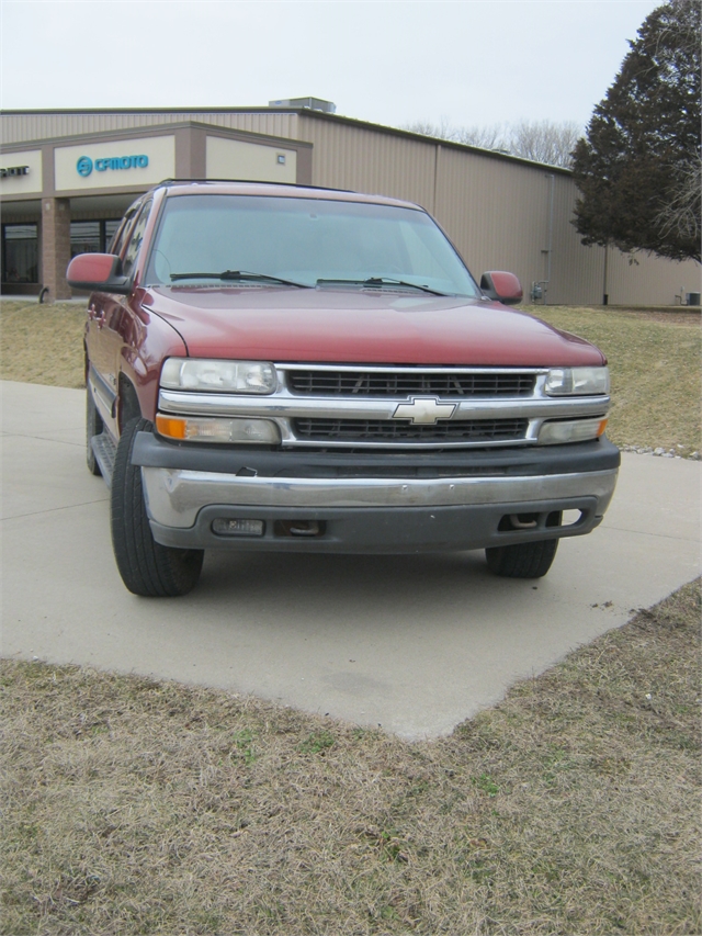 2001 Chevrolet Tahoe at Brenny's Motorcycle Clinic, Bettendorf, IA 52722