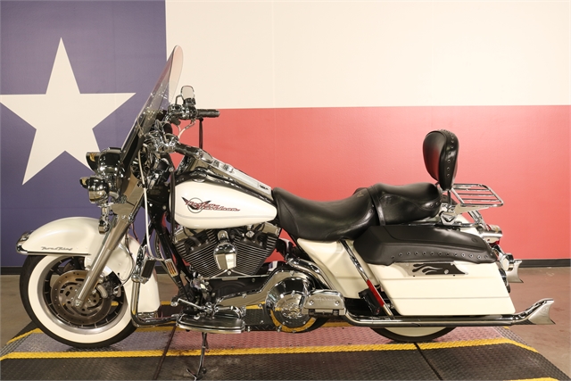 2006 Harley-Davidson Road King Base at Texas Harley