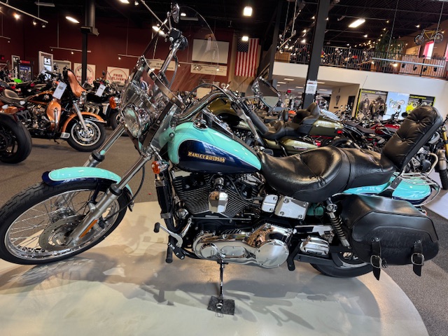 2002 HARLEY DAVIDSON WIDEGLIDE at Martin Moto